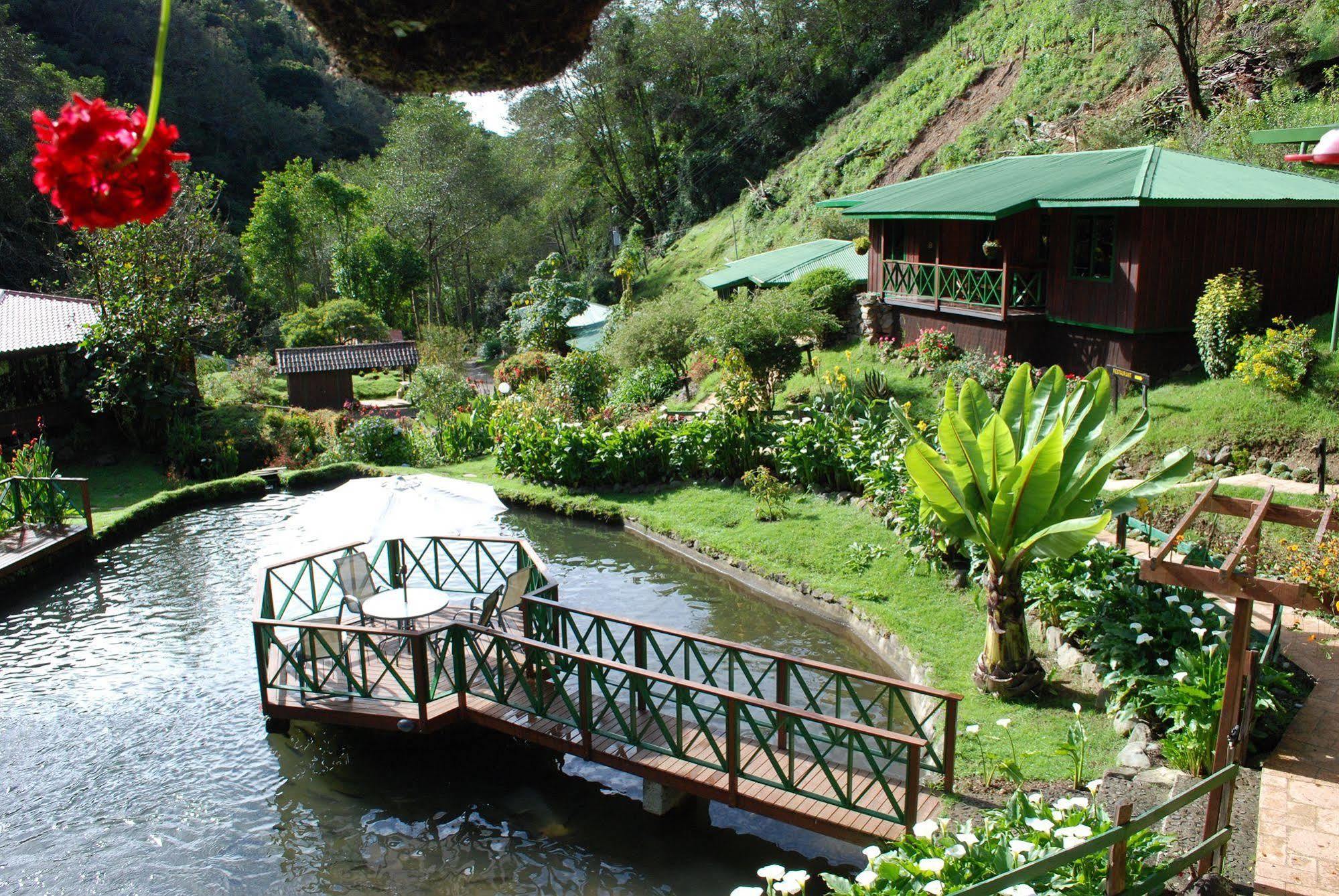 Trogon Lodge Сан Херардо де Дота Екстериор снимка