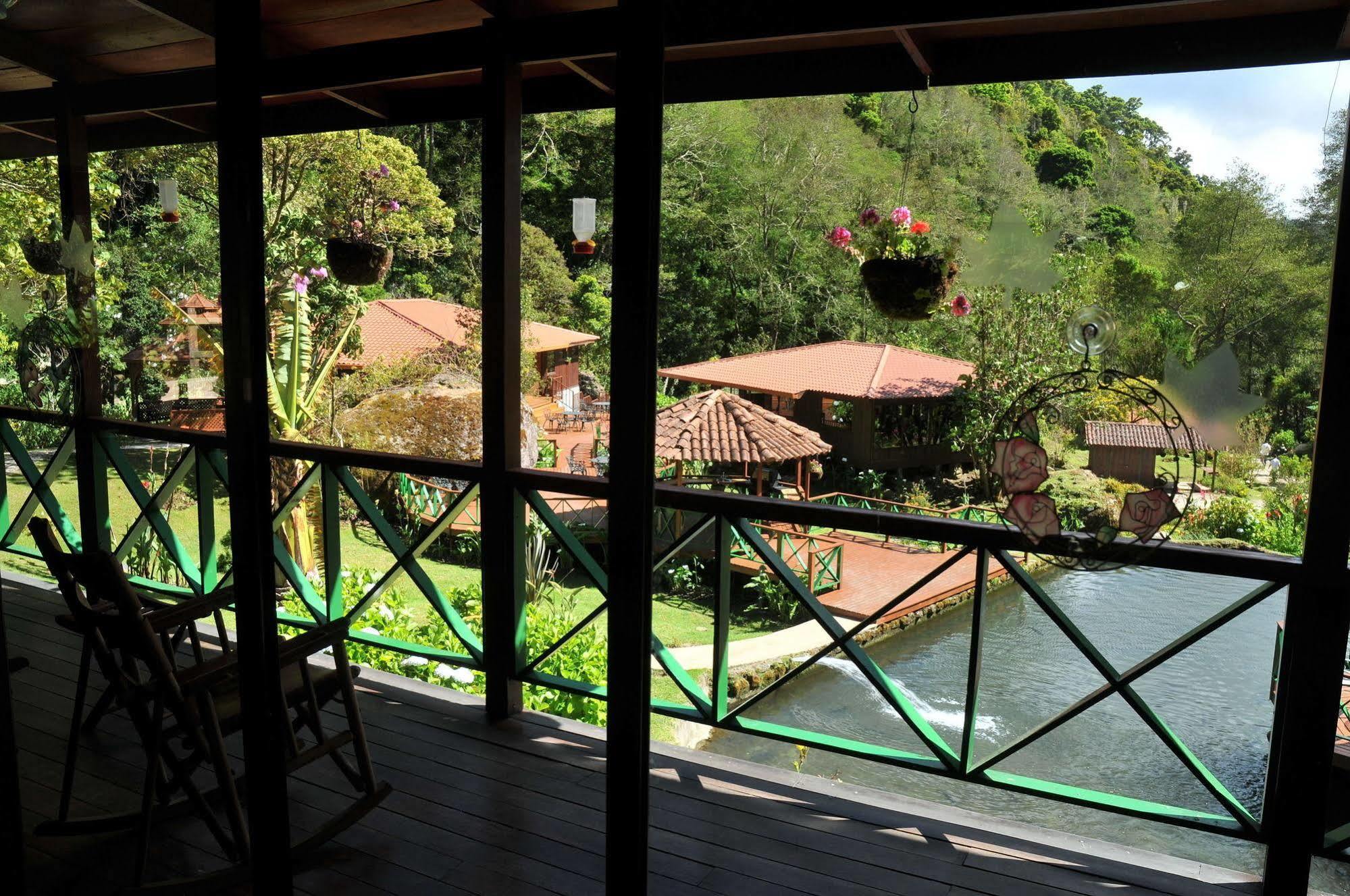 Trogon Lodge Сан Херардо де Дота Екстериор снимка